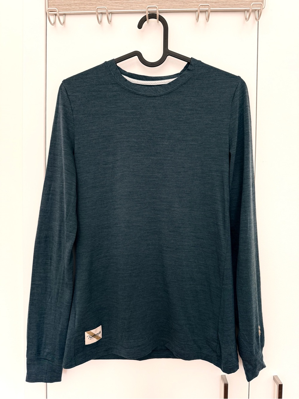 Tracksmith Harrier Long Sleeve in Midnight Heather, Size XS
